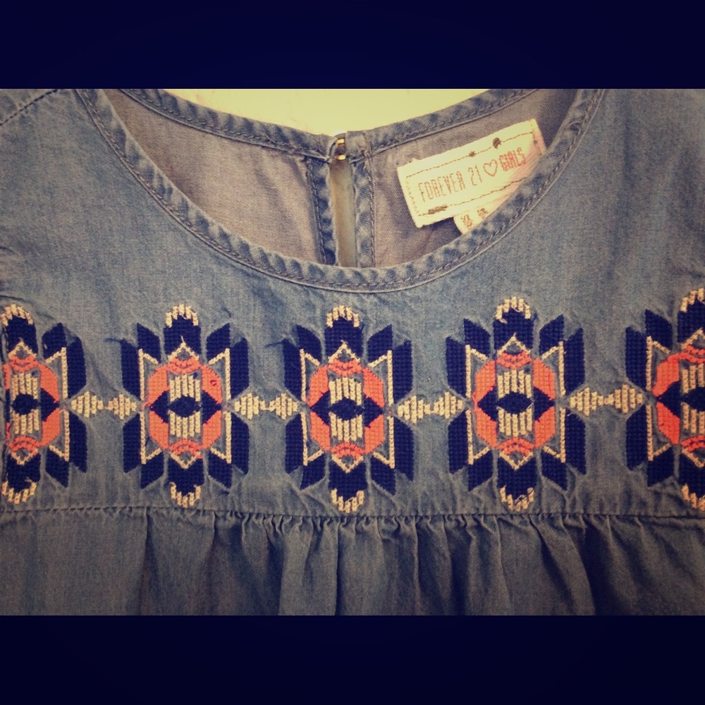 FOREVER21 Girls embroidered denim dress Size 7-8